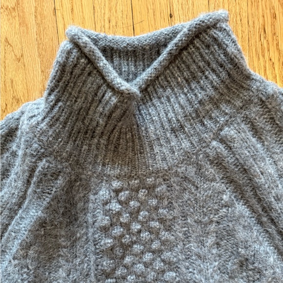 Alex Mill Camil Cable Knit Women's Gray Sweater - size M - Picture 5 of 7